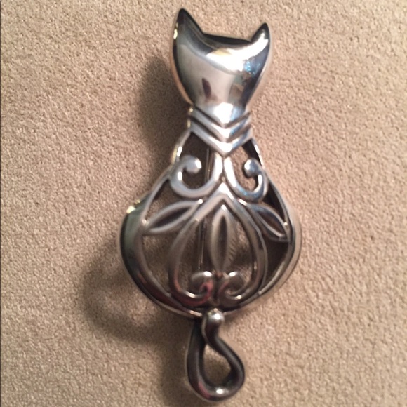 Sterling Jewelry - Beautiful Open Work Sterling Cat Pin Sterling Jewelry - Beautiful Open Work Sterling Cat Pin